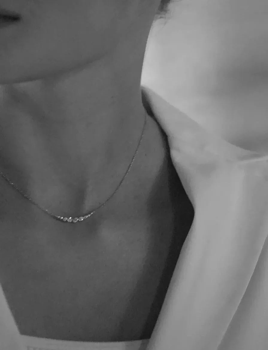 9 Round Sones Necklace Silver