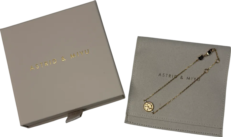 Astrid & Miyu Sagittarius Gold Zodiac Bracelet