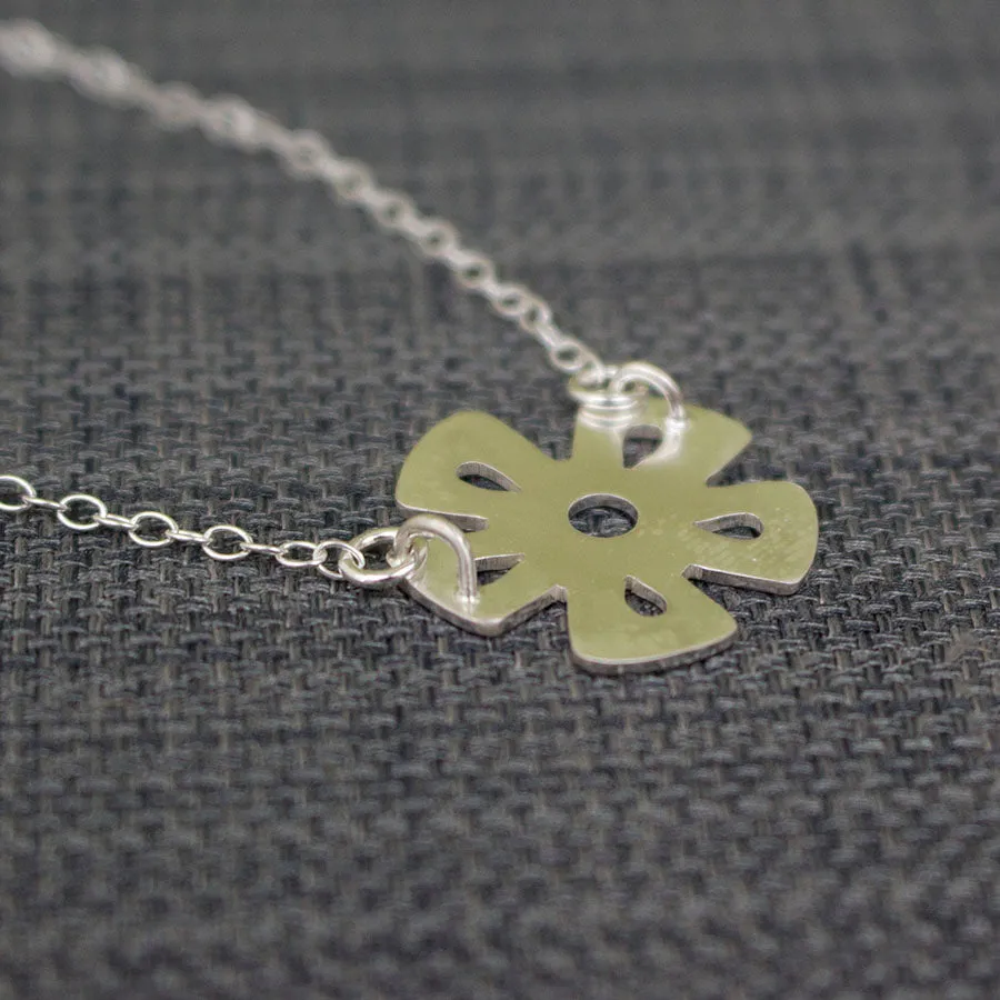 Baby Daisy Necklace