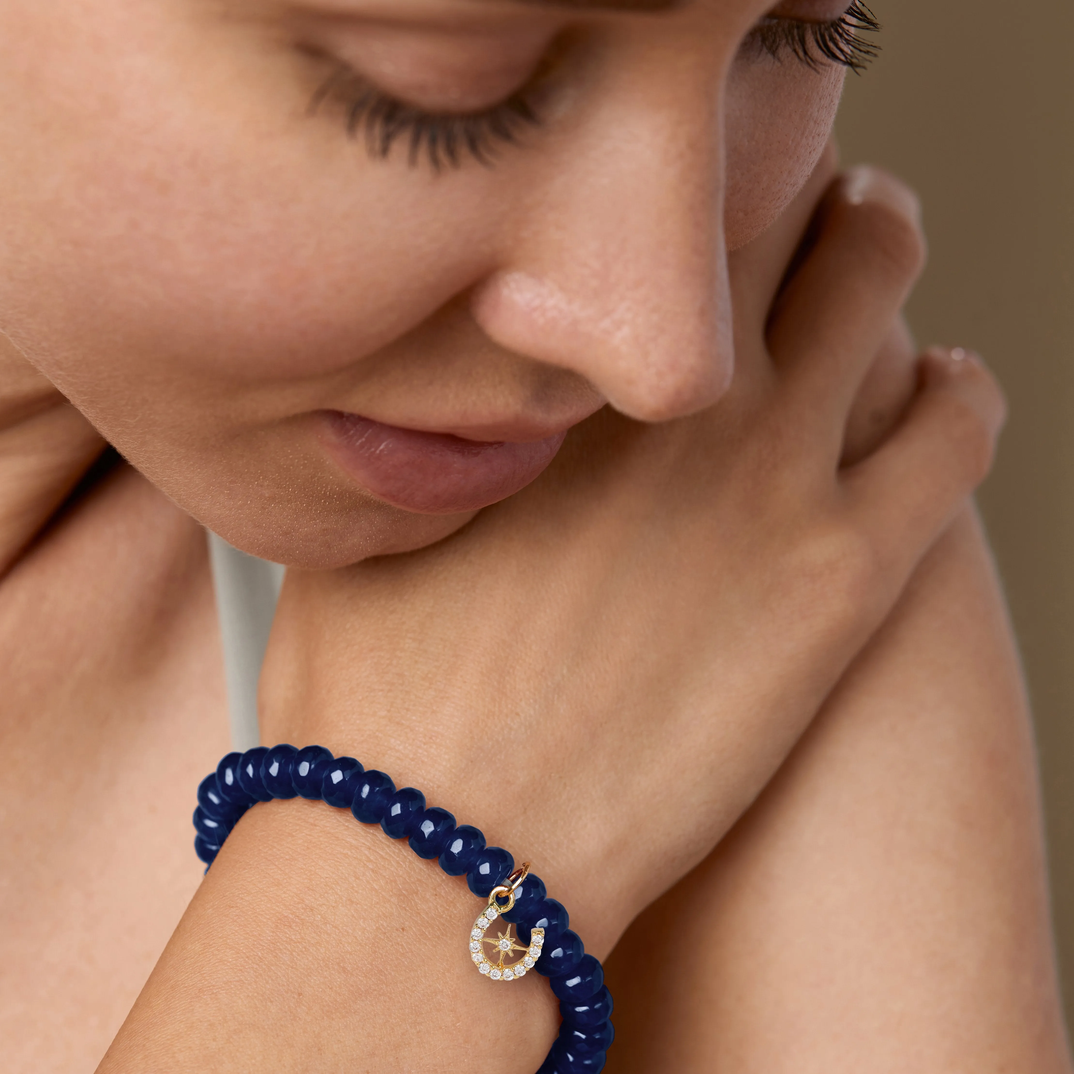 Brass 18k Horseshoe Starburst Embllishment Bracelet For Women