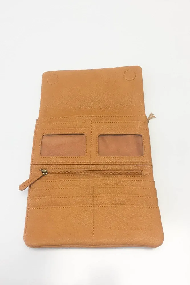 Dusky Robin Jasmine Purse Tan