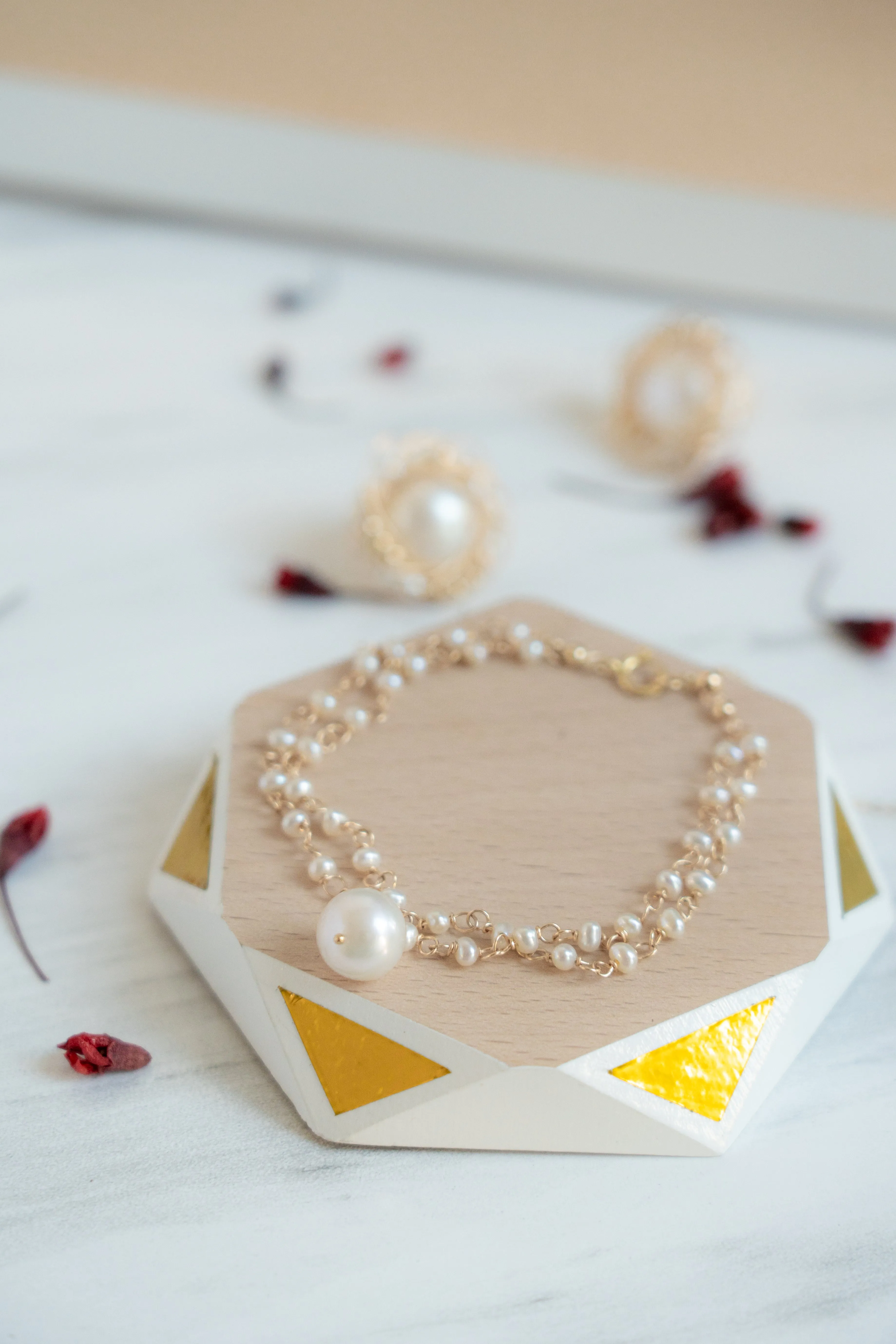 Embellished Series Double Layered Bead Bracelet