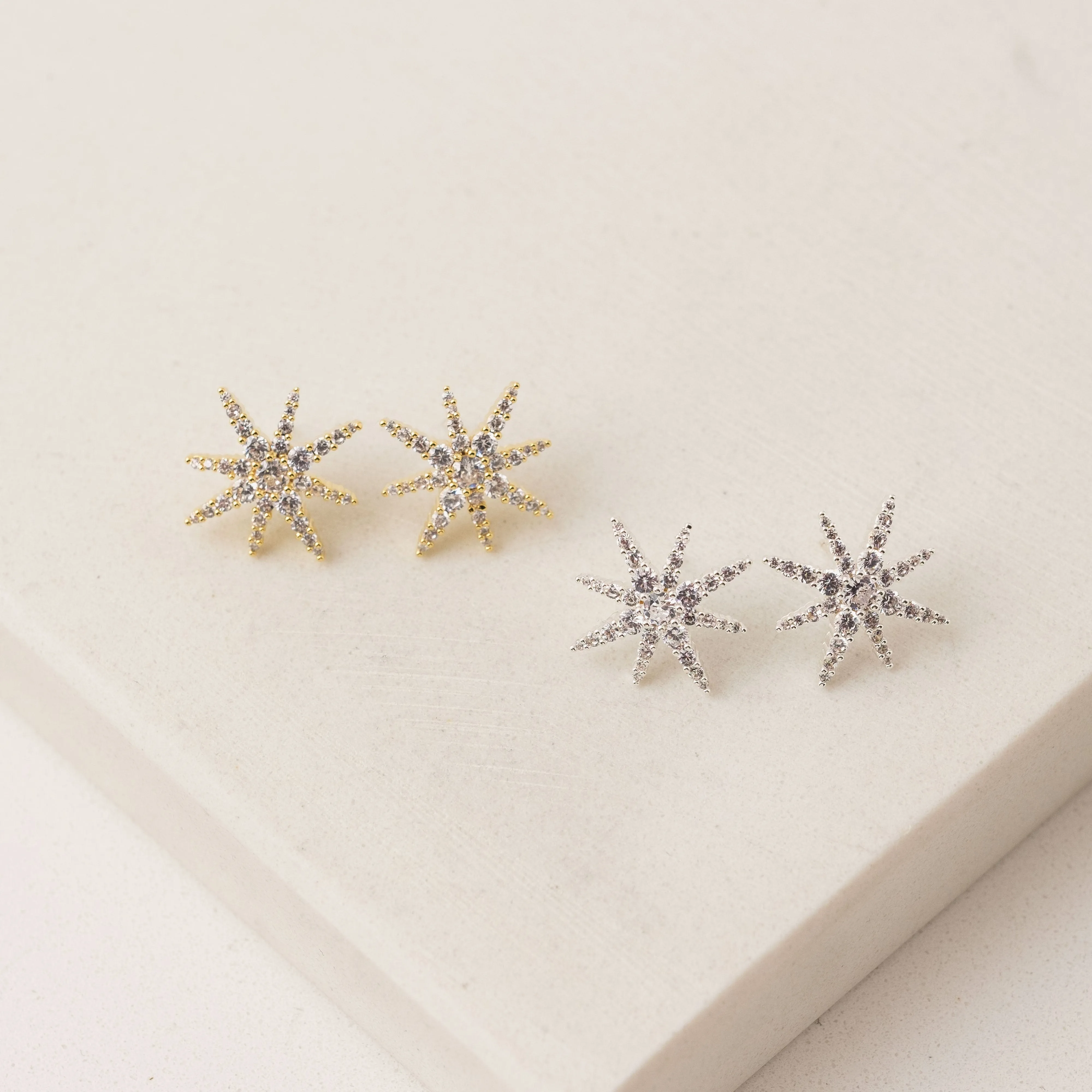 Etoile Star Stud Earrings Gold
