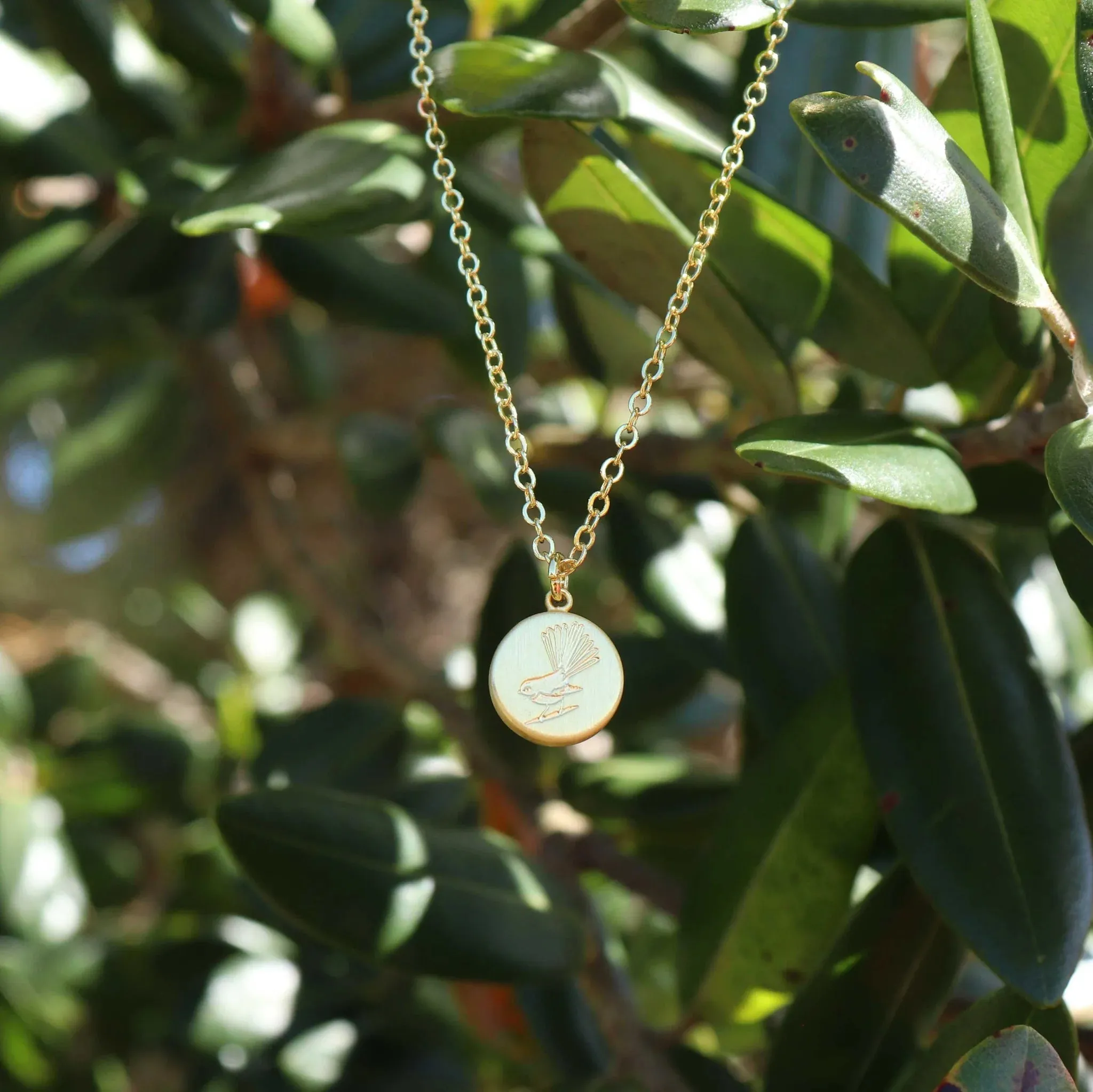 Fantail Necklace Gold