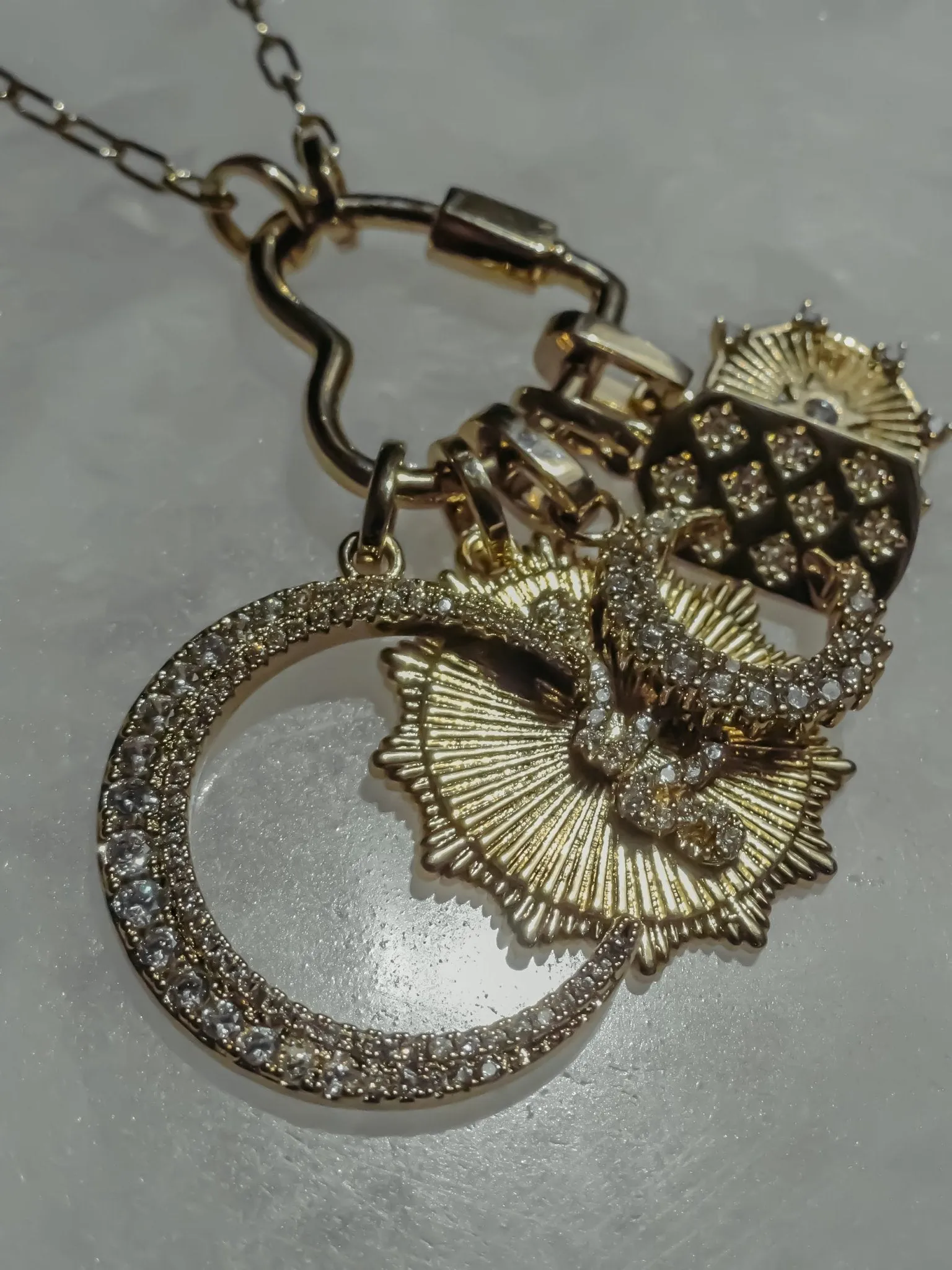 Frankie charm holder