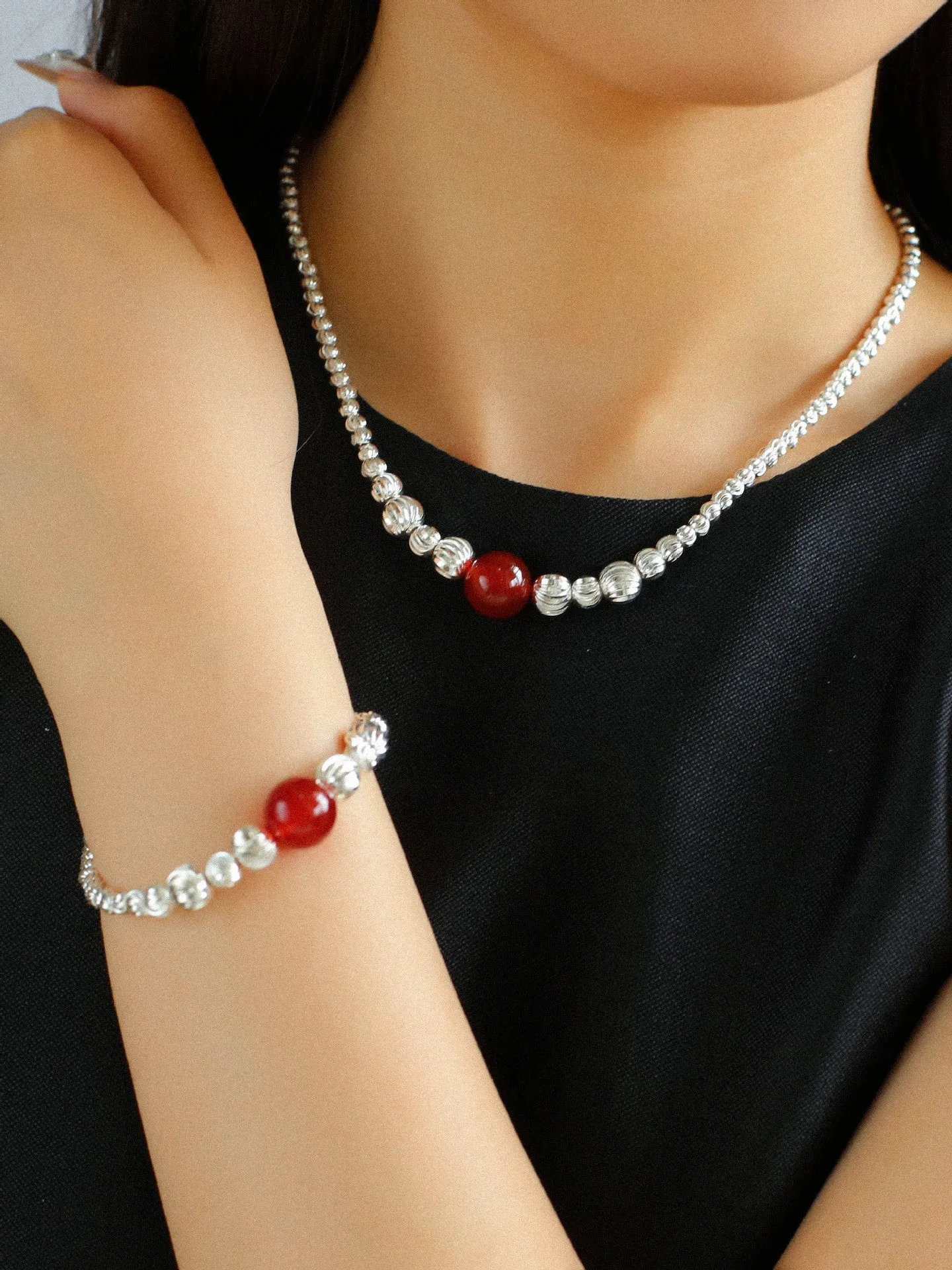 Graduated Silver Bean and Onyx Bracelet