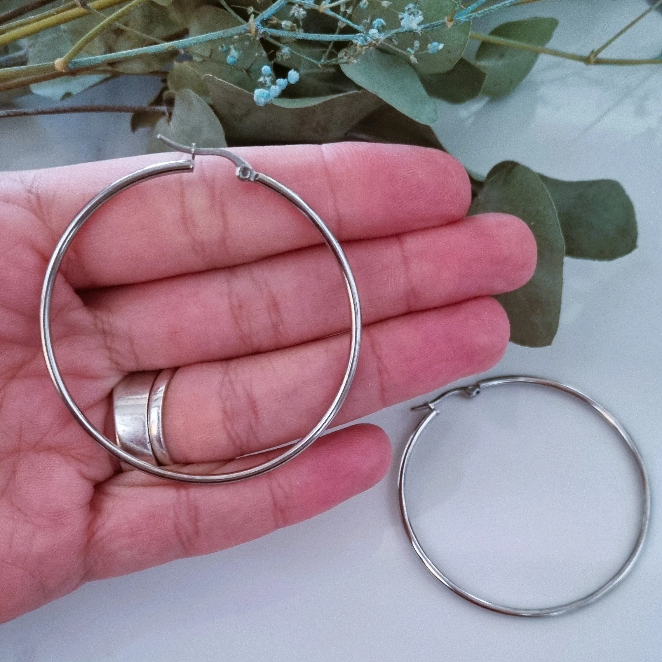 Hoops - 2mm (5 options)