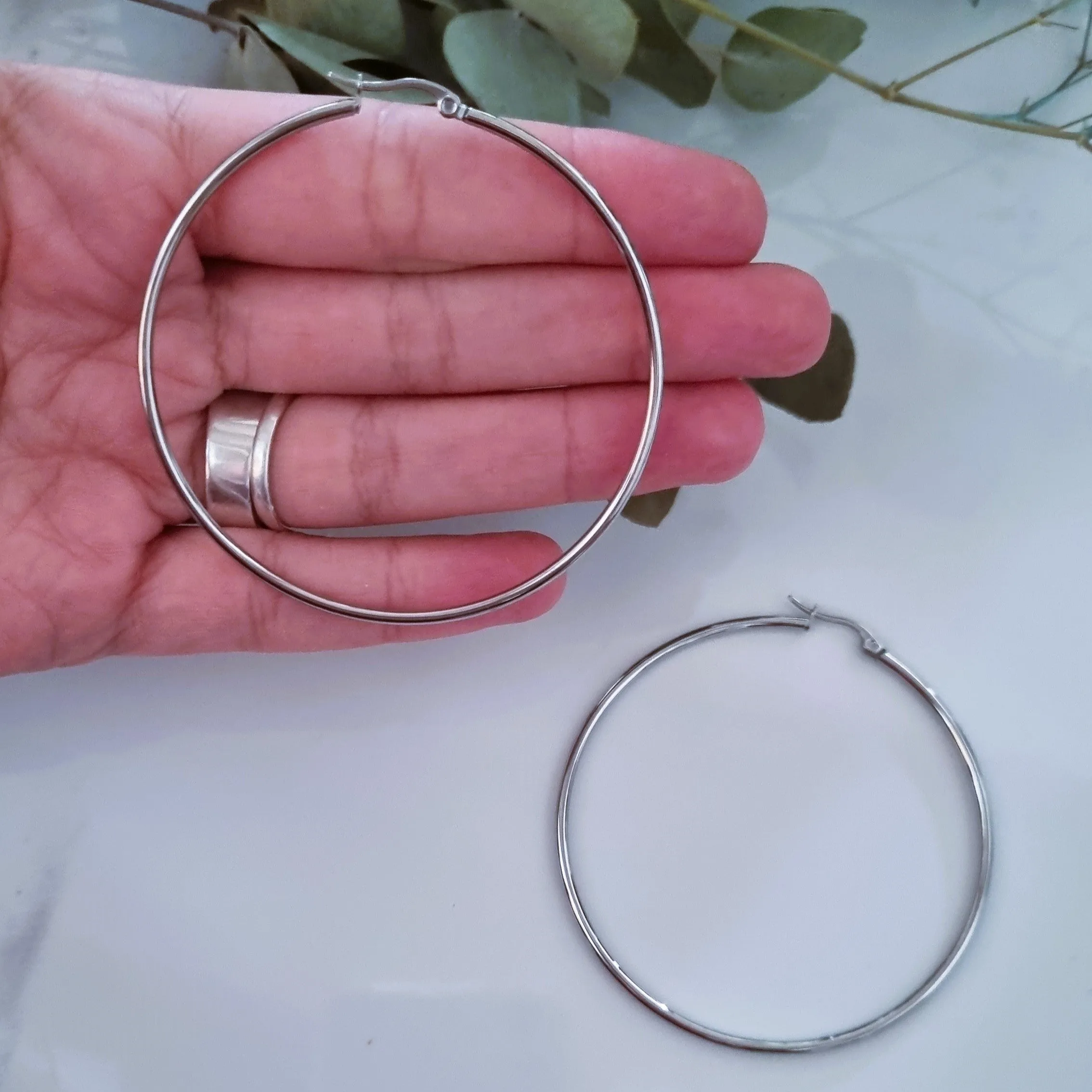Hoops - 2mm (5 options)