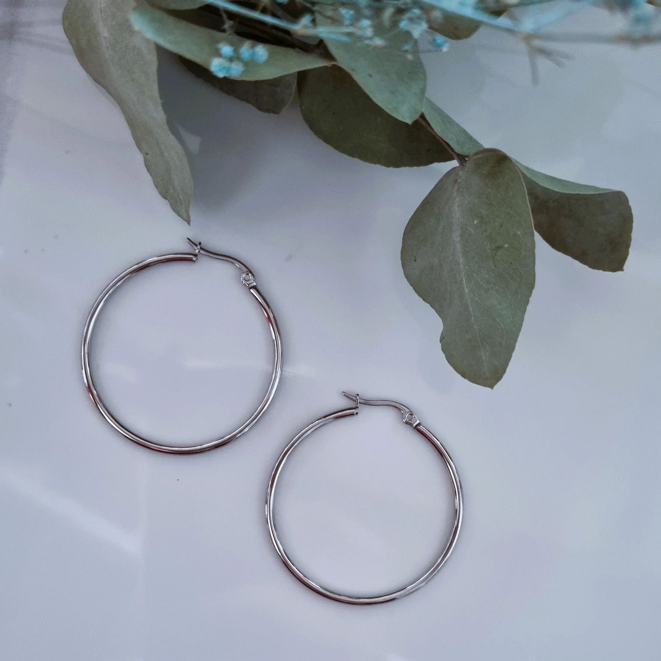 Hoops - 2mm (5 options)