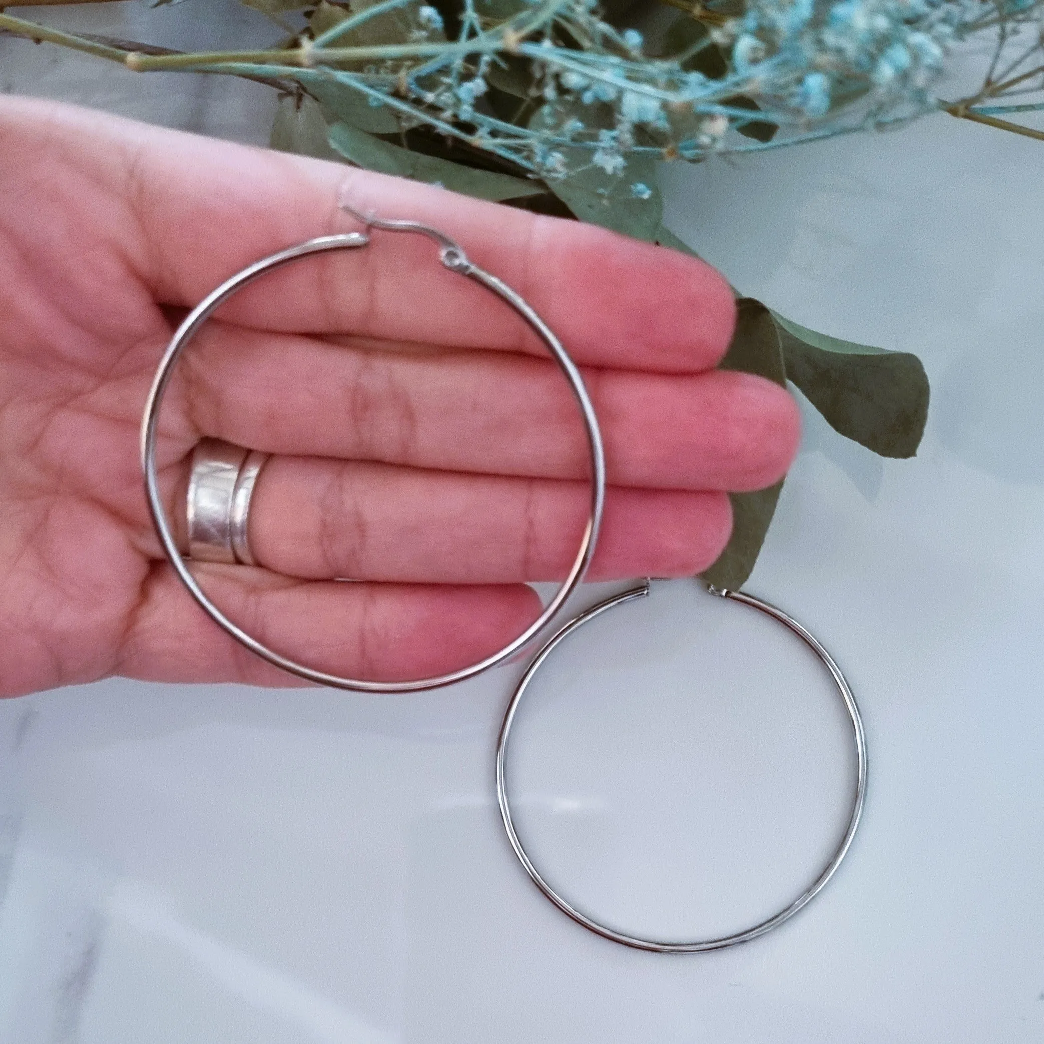 Hoops - 2mm (5 options)