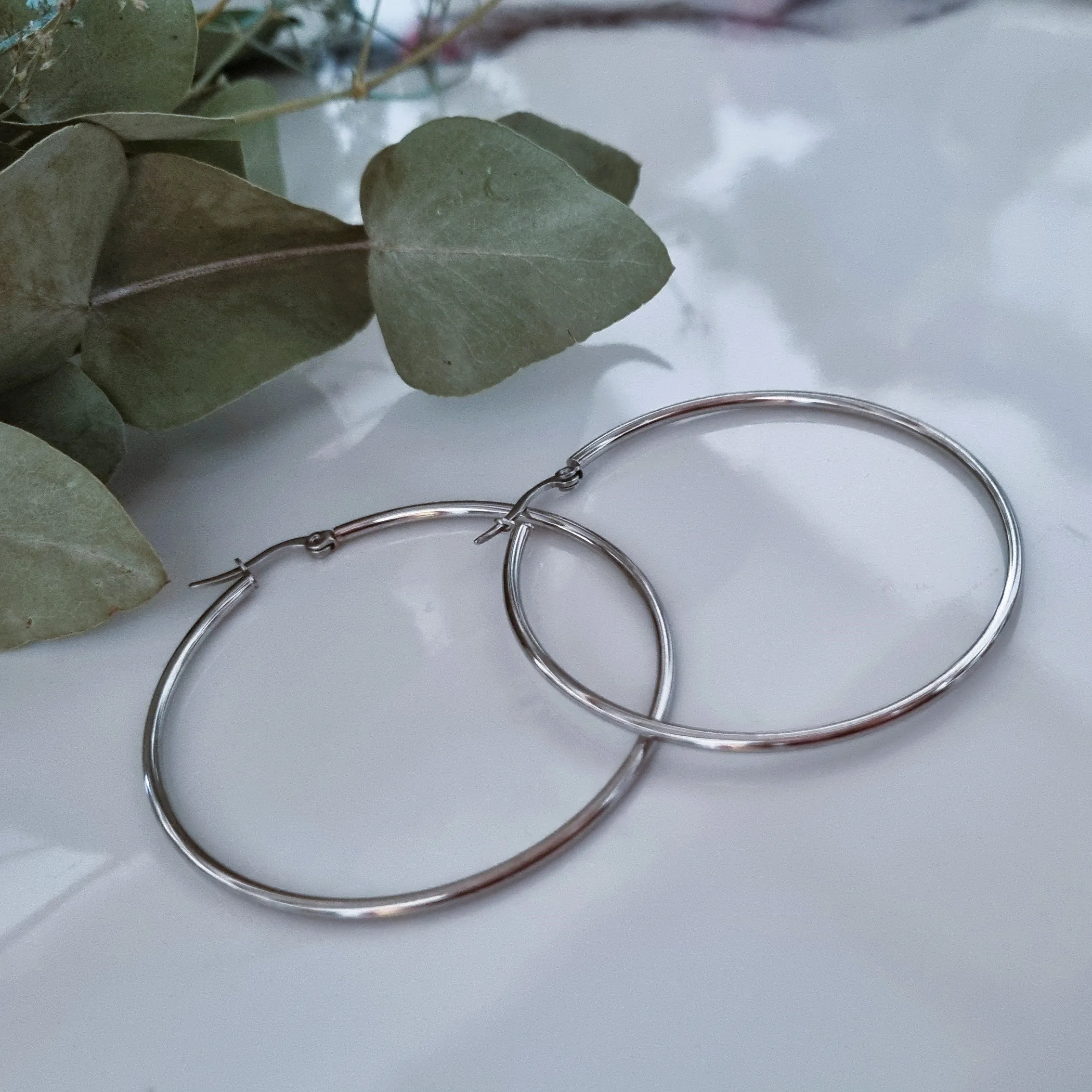 Hoops - 2mm (5 options)