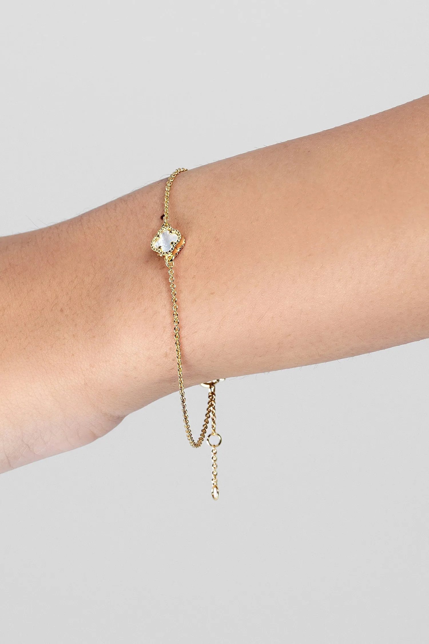 LIBERTE Duchess Bracelet GOLD MOP (1)