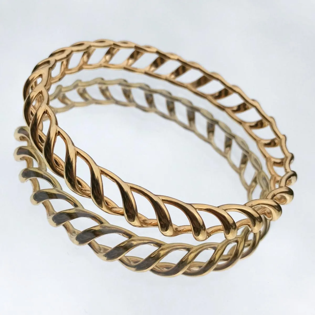 Medusa Bangle Bracelet in Gold