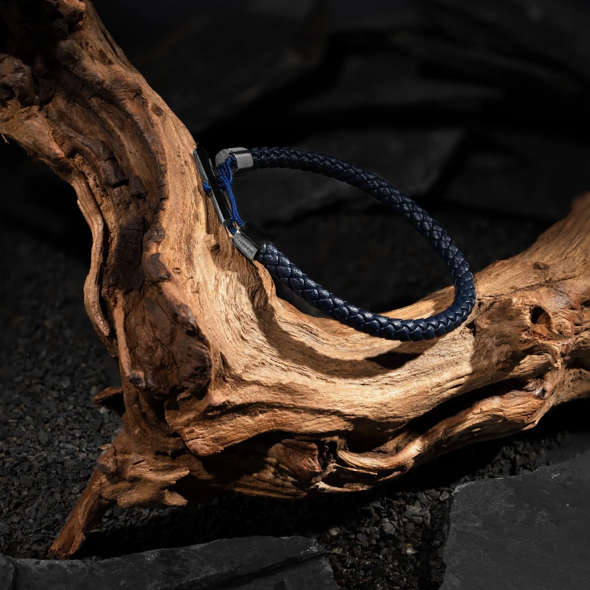 Navis Navy Blue