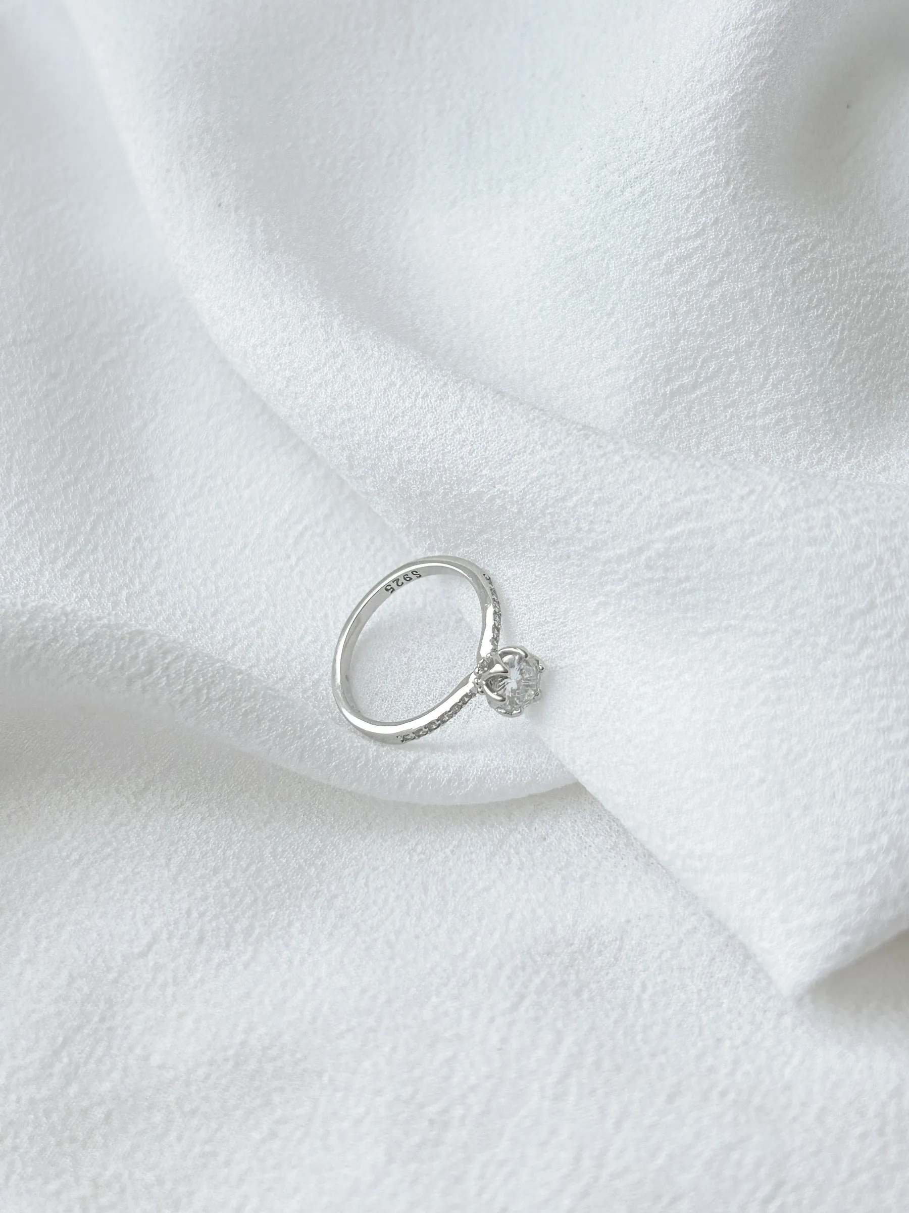 Primrose Ring