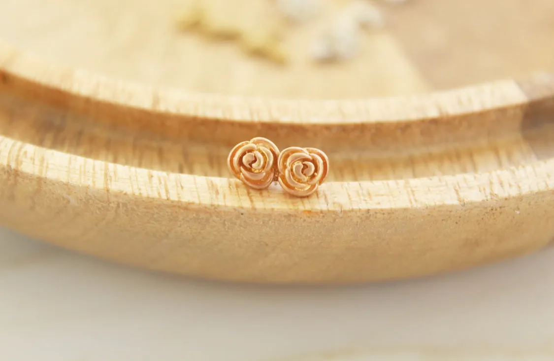Rosebud Studs Rose Gold