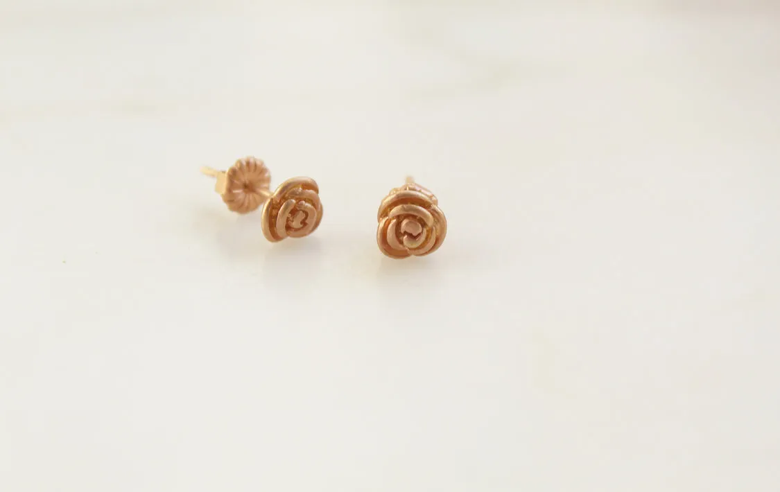 Rosebud Studs Rose Gold
