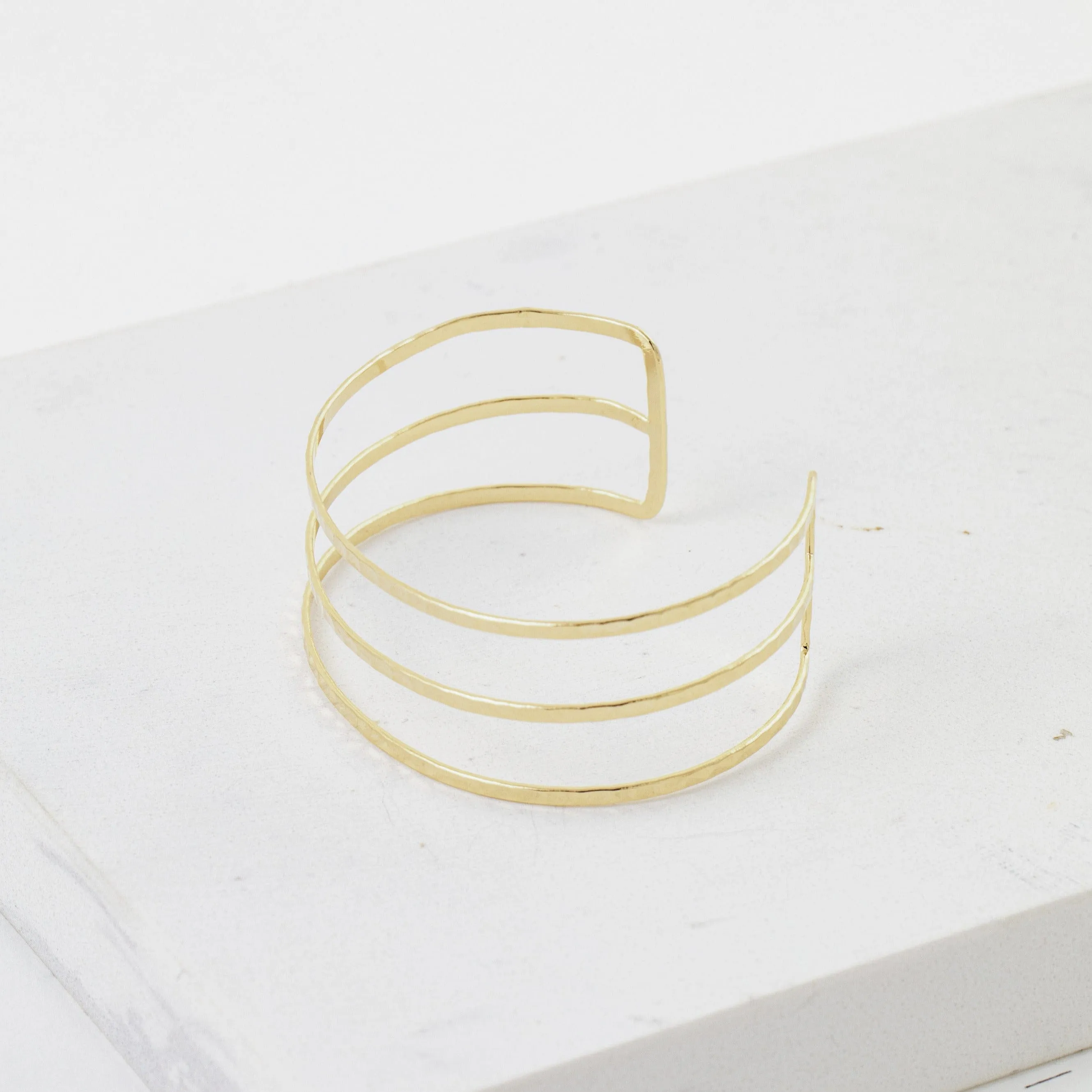 Sayla Hammered Bangle