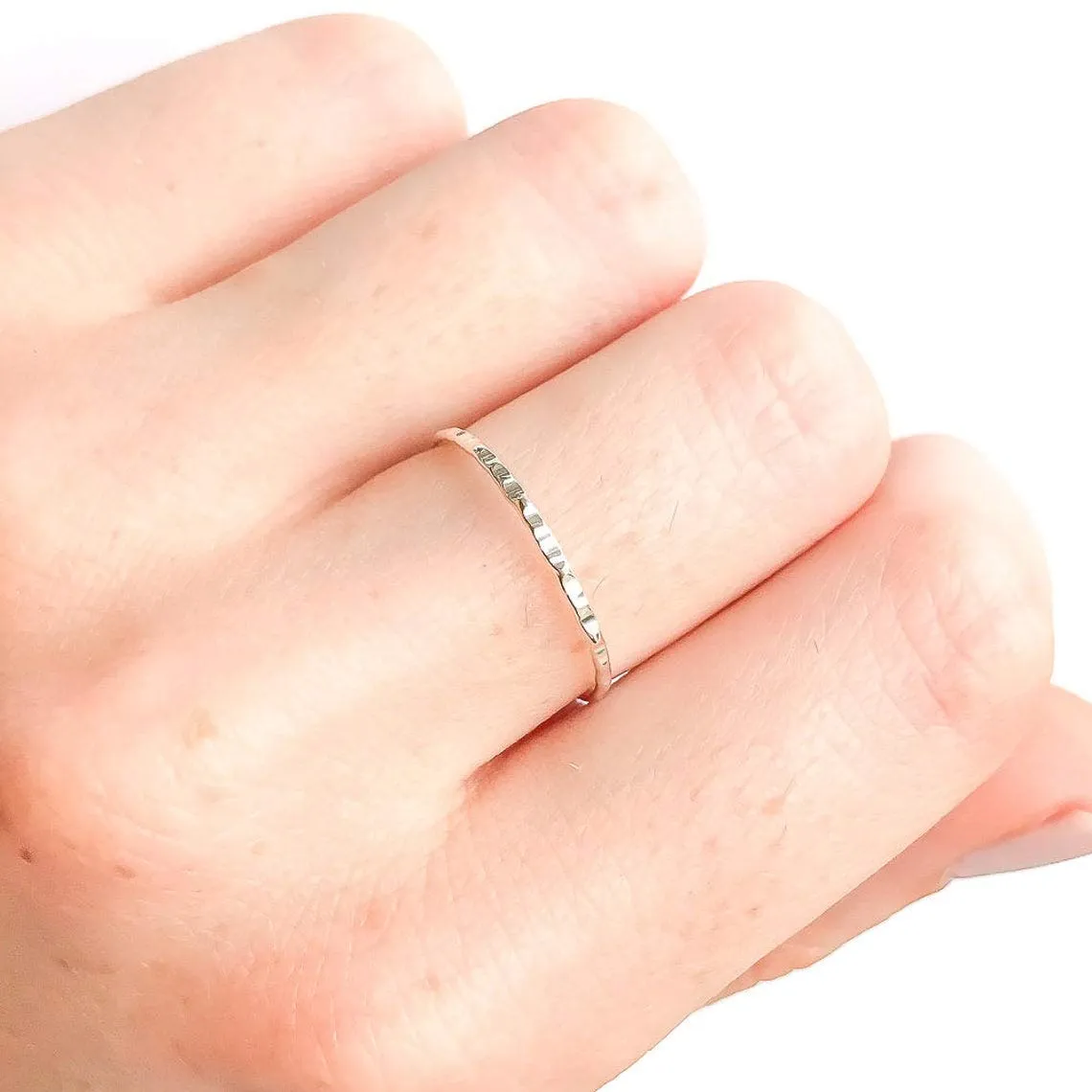 Silver Hammered Ring, 925 Sterling Silver, 18 gauge, 1mm Diameter, Made to Order, Hand Hammered Texture, Silver Stack Ring for Woman, Thin Silver Band (Sterling Silver, 1 ring- cross hammered)