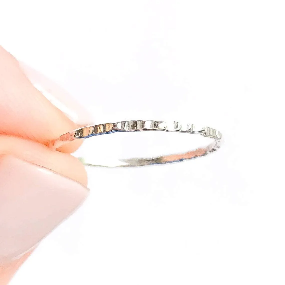 Silver Hammered Ring, 925 Sterling Silver, 18 gauge, 1mm Diameter, Made to Order, Hand Hammered Texture, Silver Stack Ring for Woman, Thin Silver Band (Sterling Silver, 1 ring- cross hammered)