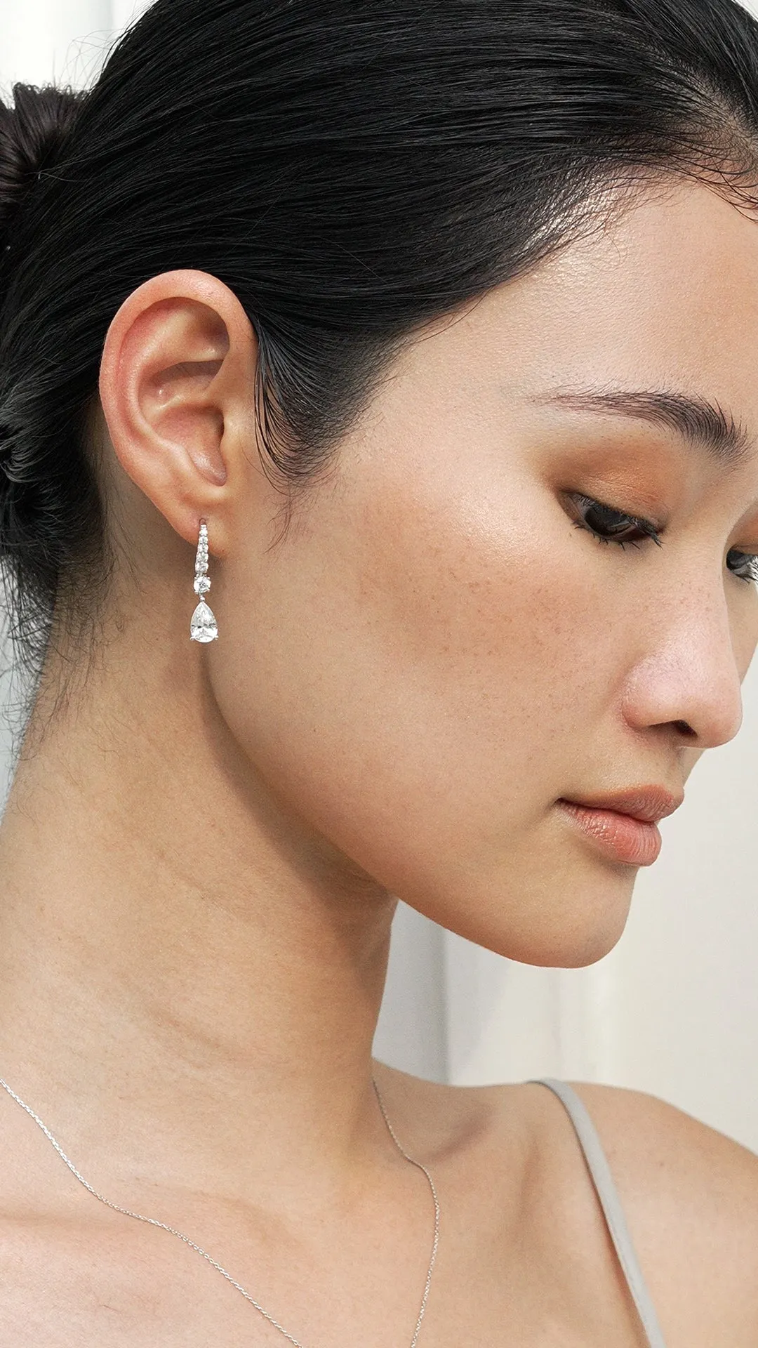 Thea Drop Pear White Gold Plated