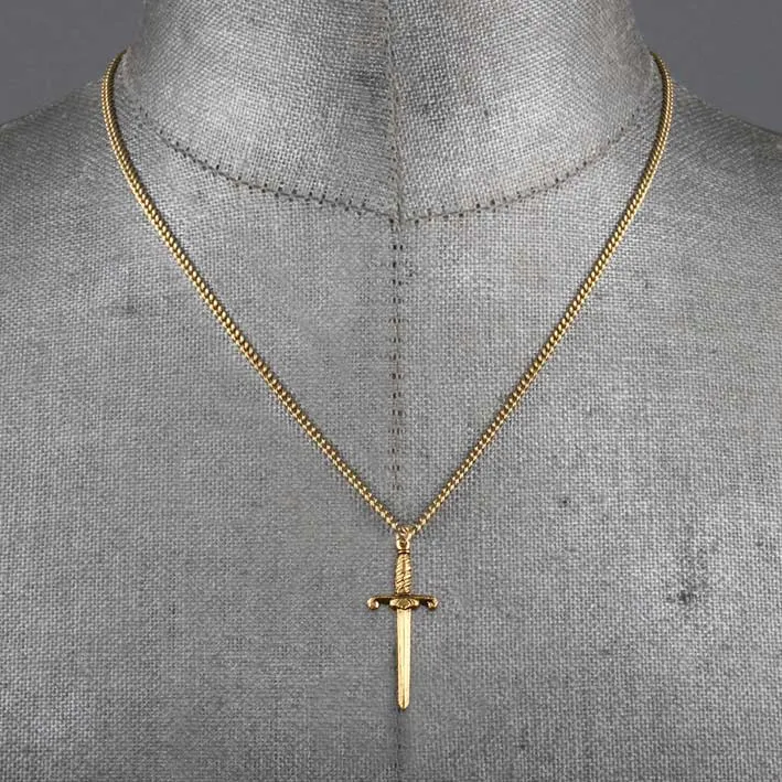 TRUST. Dagger Necklace - Gold